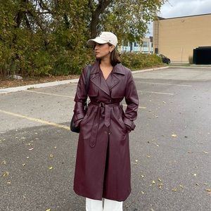 Leather trench coat burgundy : brand : dynamite : size medium: great condition